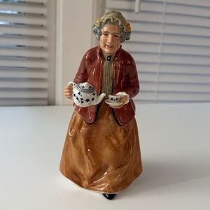 Vintage Doulton & Co Limited, H.N. 2255 Teatime